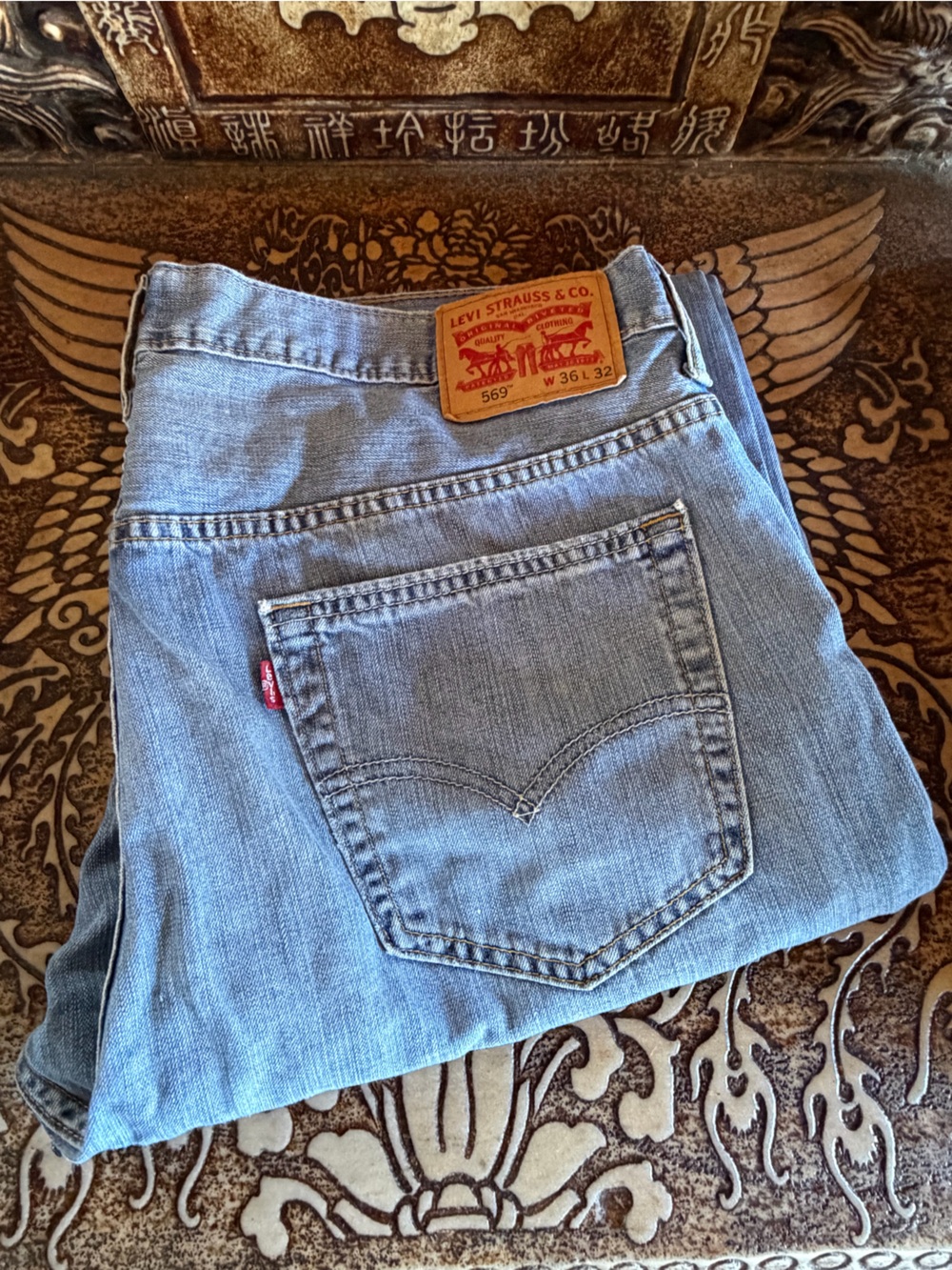 LEVI’s 569 zip fly W 36 L 32